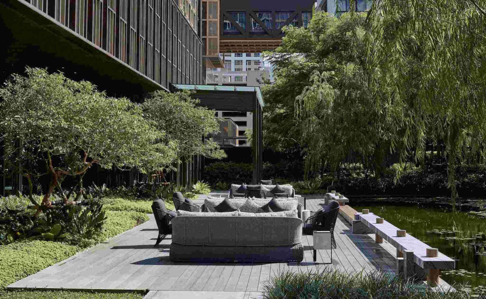 Kimpton Maa-Lai Bangkok — vibe