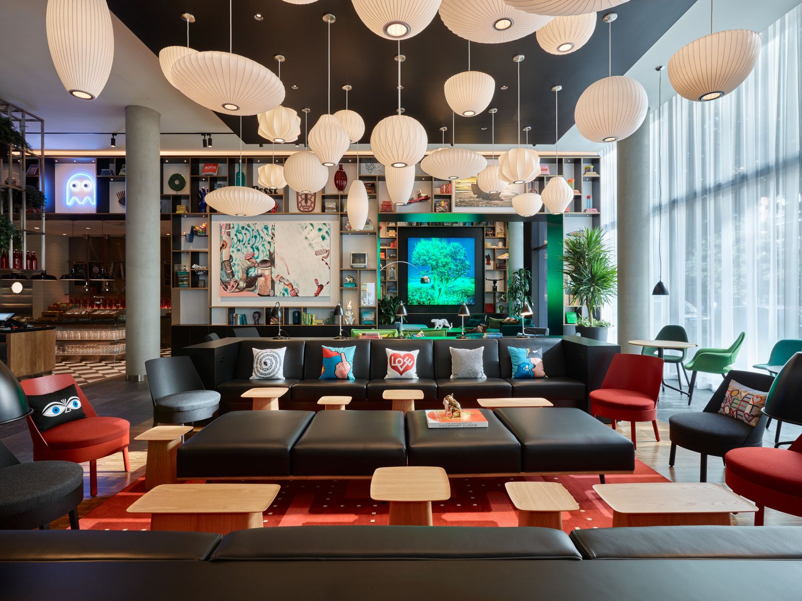 citizenM Seattle South Lake, eat & drink