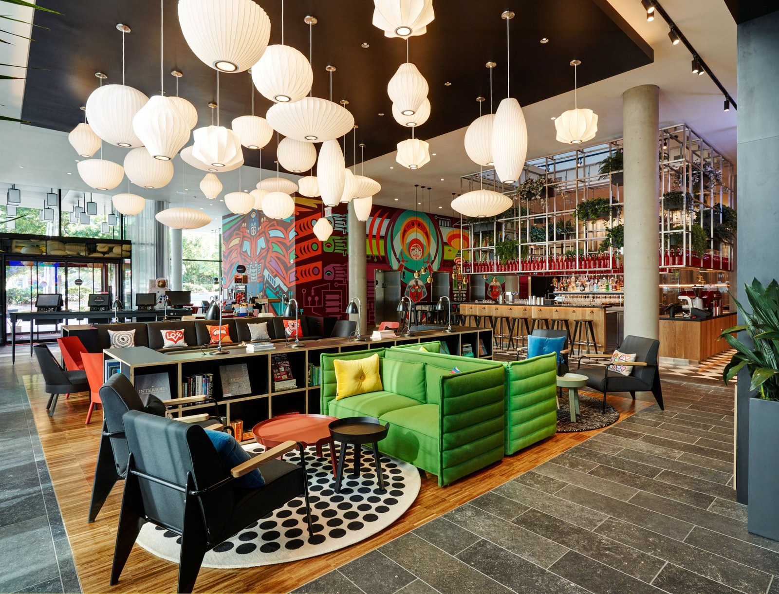 citizenM Seattle South Lake, eat & drink