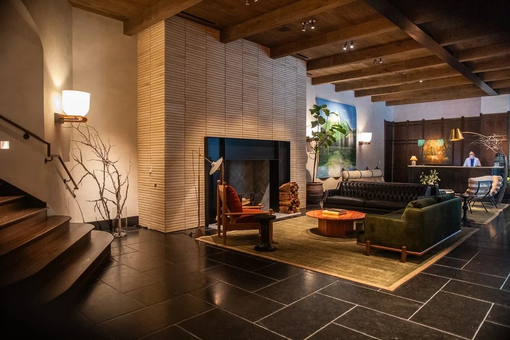 Forth Hotel Atlanta, vibe