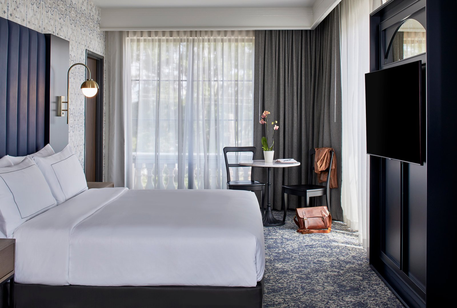 The Hamilton Alpharetta, Curio Collection by Hilton, rooms