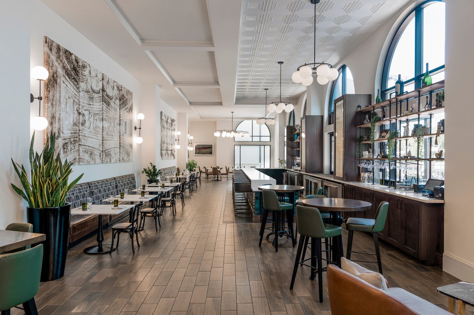 The Hamilton Alpharetta, Curio Collection by Hilton, eat & drink