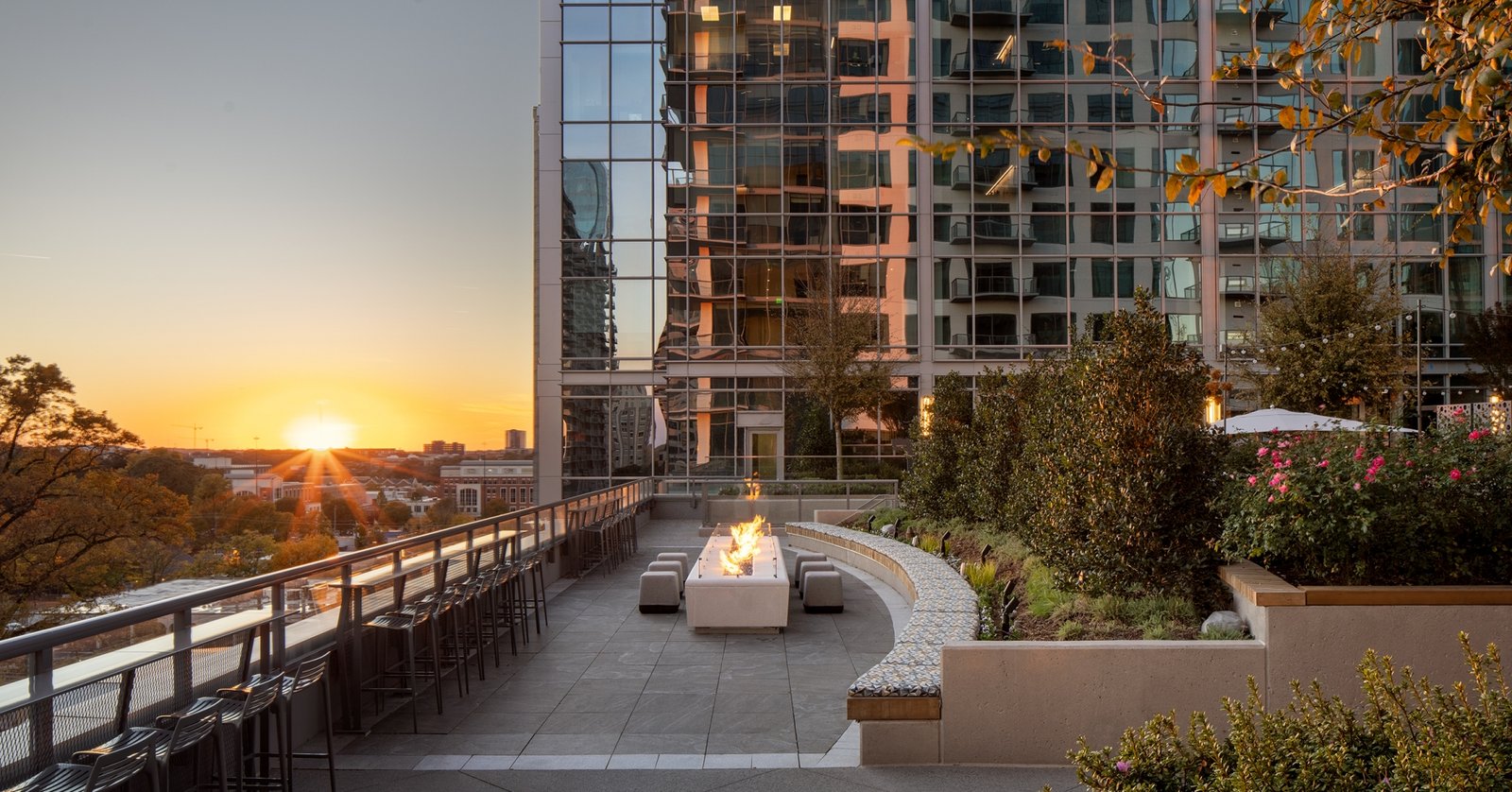 Epicurean Atlanta, Autograph Collection, vibe