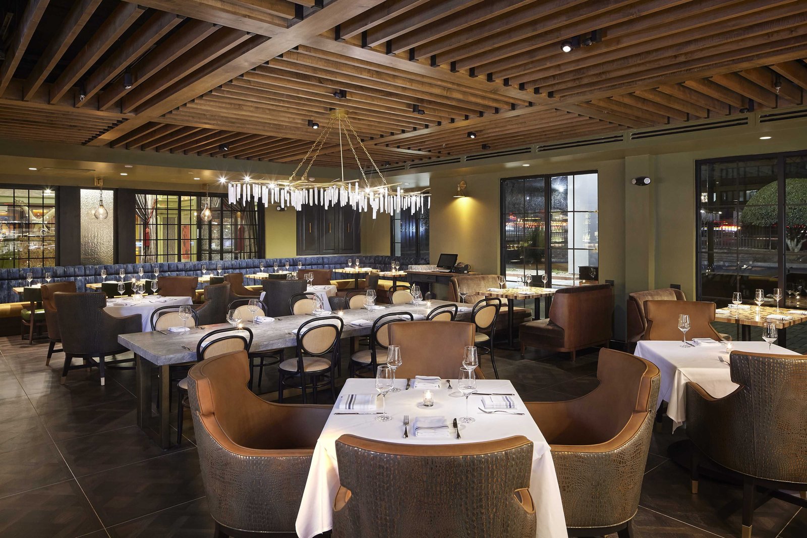The Burgess Hotel, Atlanta, a Tribute Portfolio Hotel, eat & drink