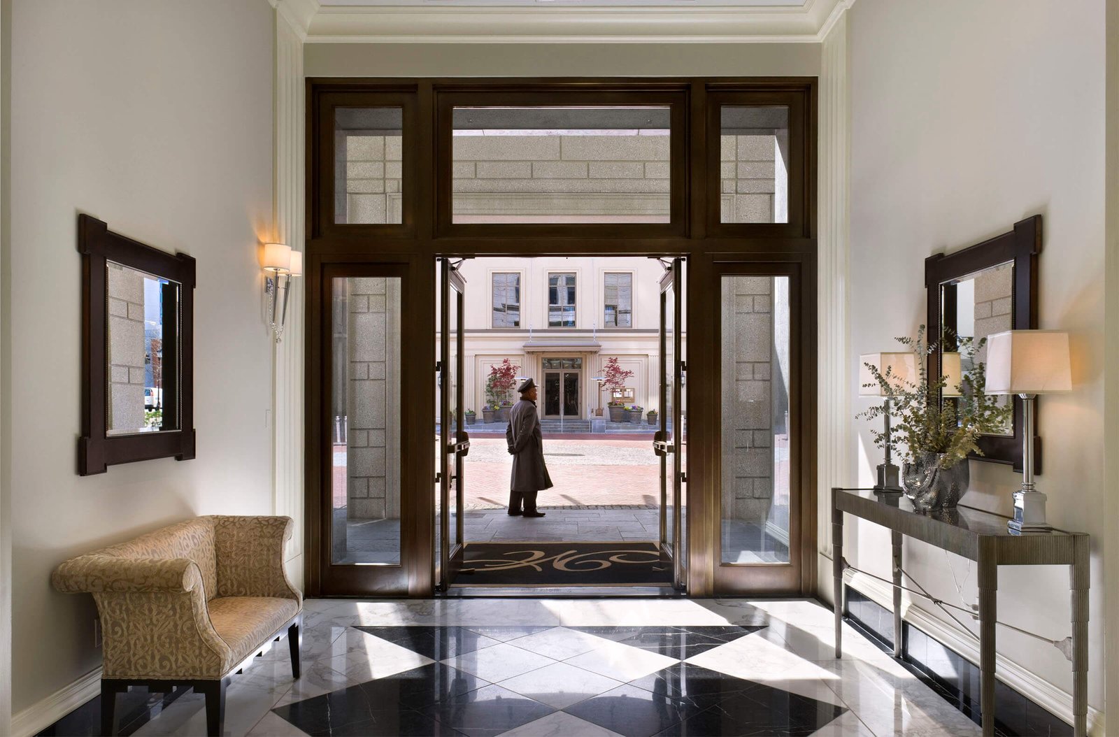 Waldorf Astoria Atlanta Buckhead, vibe