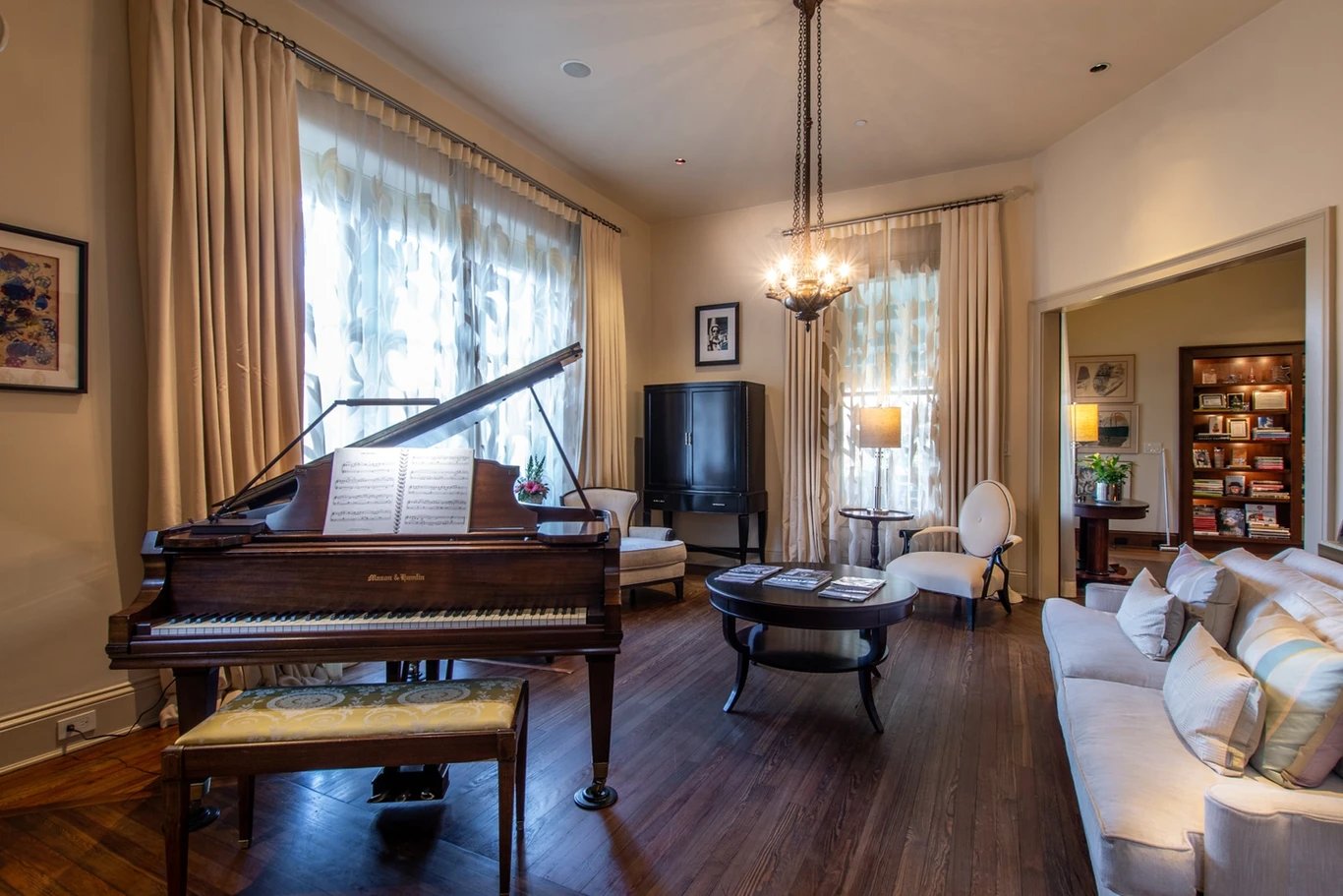 Stonehurst Place Bed & Breakfast