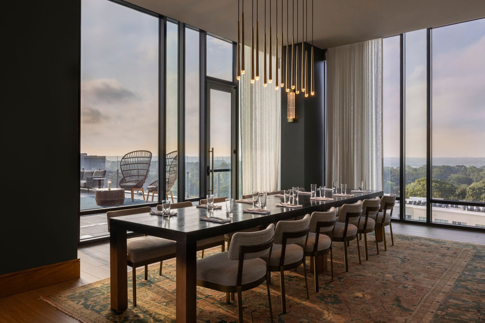 The Tess, Autograph Collection, eat & drink