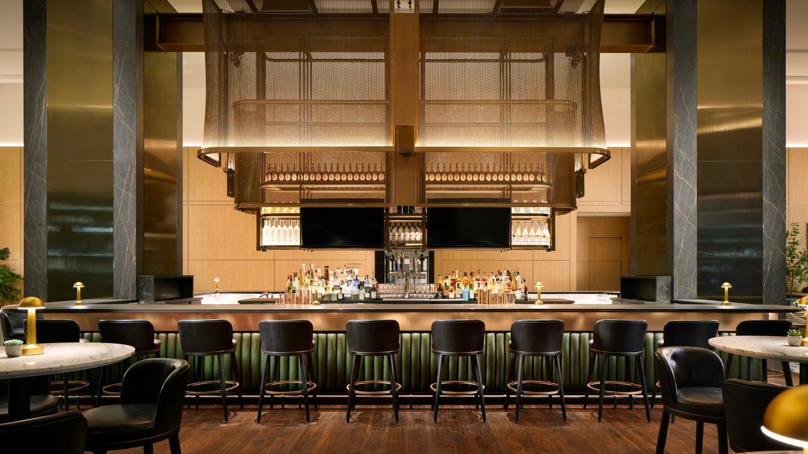 Loews Atlanta Hotel, eat & drink