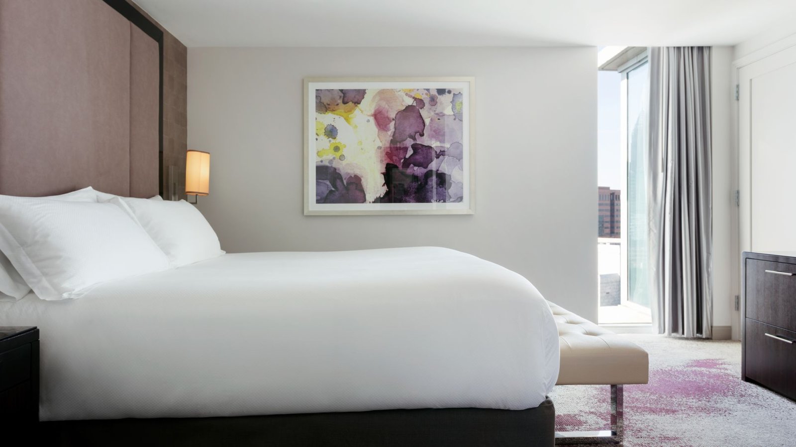 Loews Atlanta Hotel, rooms