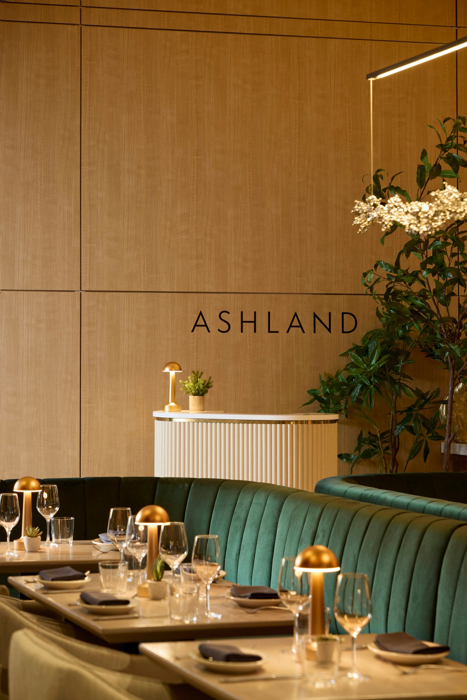 Loews Atlanta Hotel, eat & drink