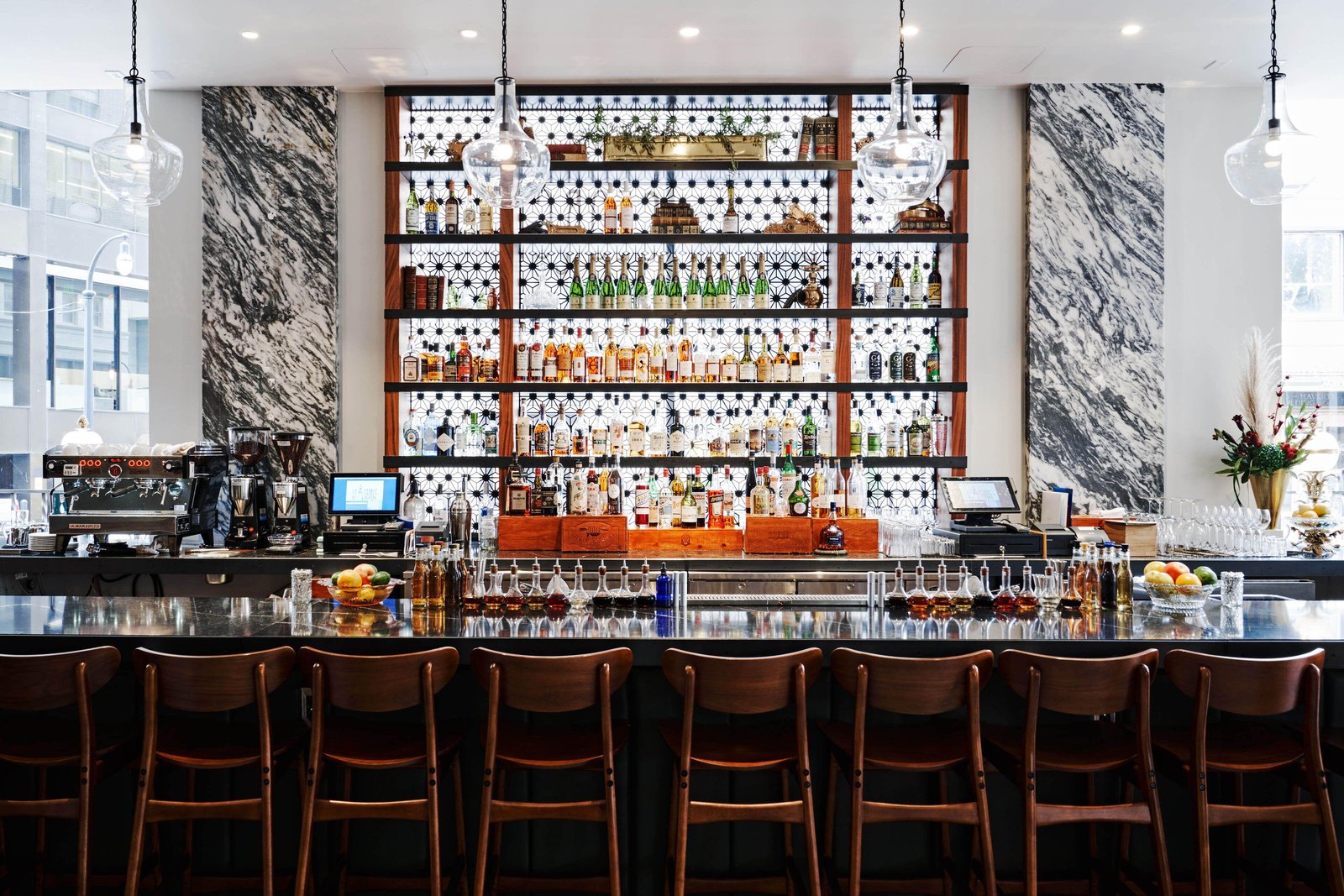 The Candler Hotel Atlanta, Curio Collection by Hilton, eat & drink