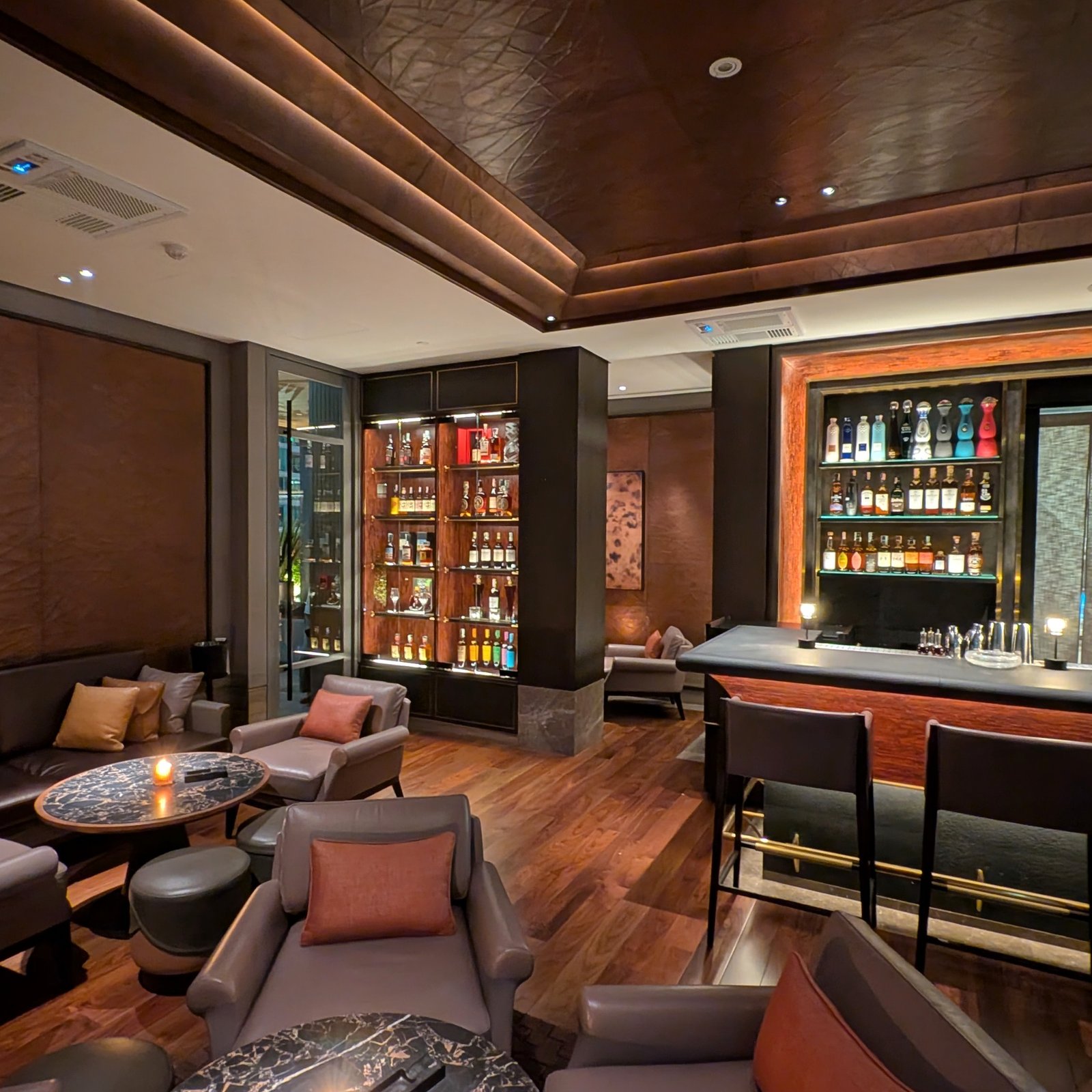 Aman Nai Lert Bangkok — eat & drink