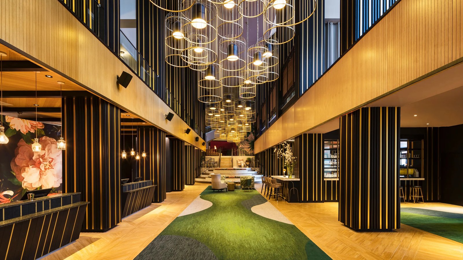 The Starling Atlanta Midtown, Curio Collection by Hilton, vibe