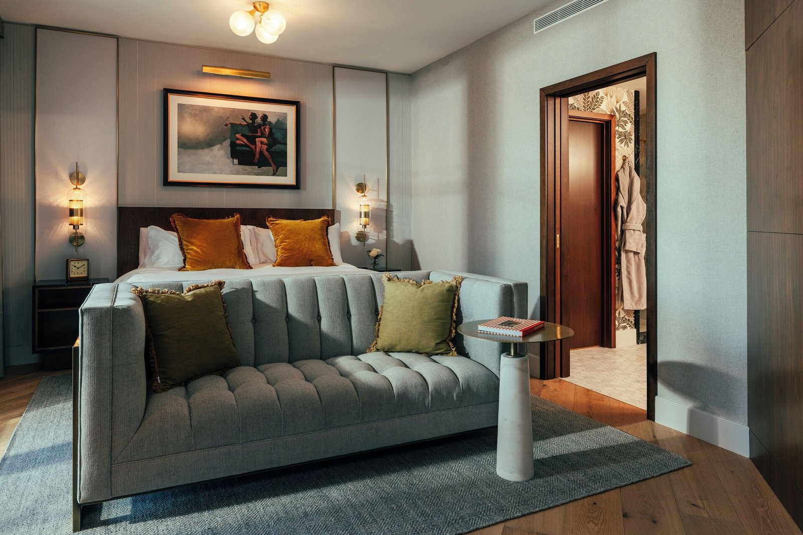 The Global Ambassador, rooms