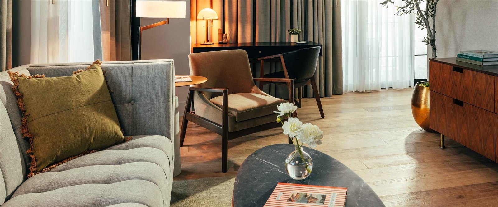 The Global Ambassador, rooms