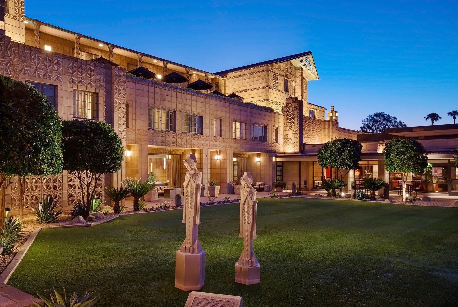 Arizona Biltmore, how it began