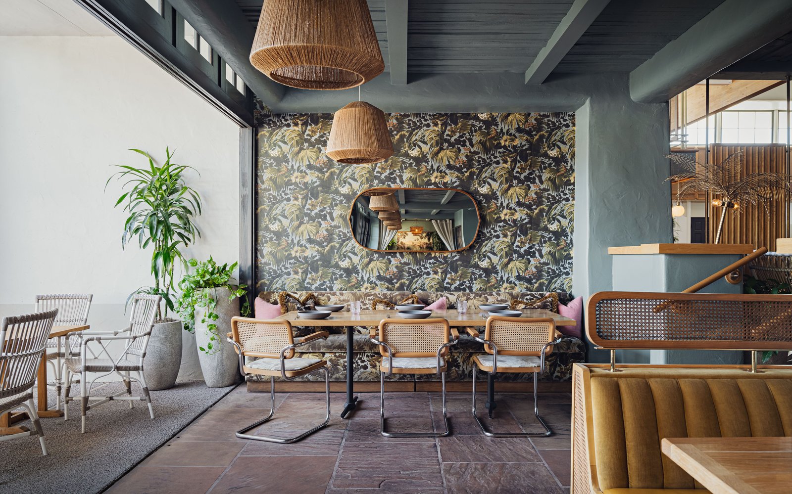 The Scott Resort & Spa, the canal club