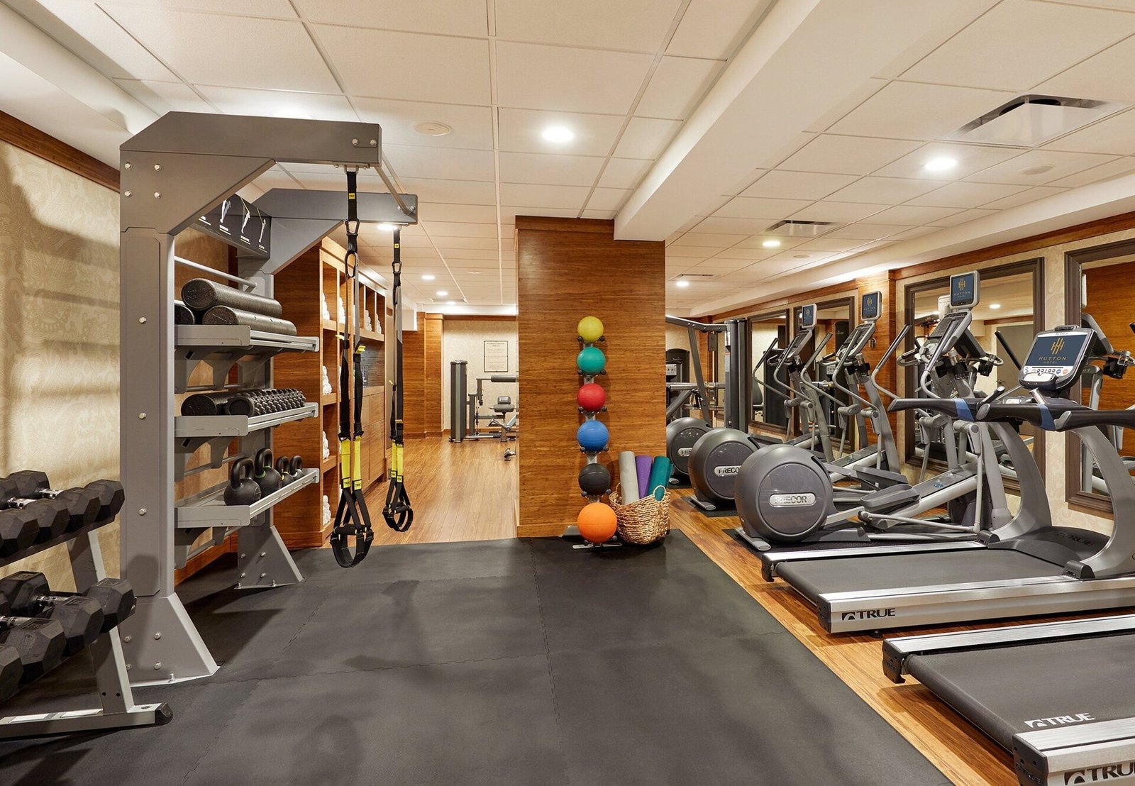 Hutton Hotel Nashville, salt room and gym