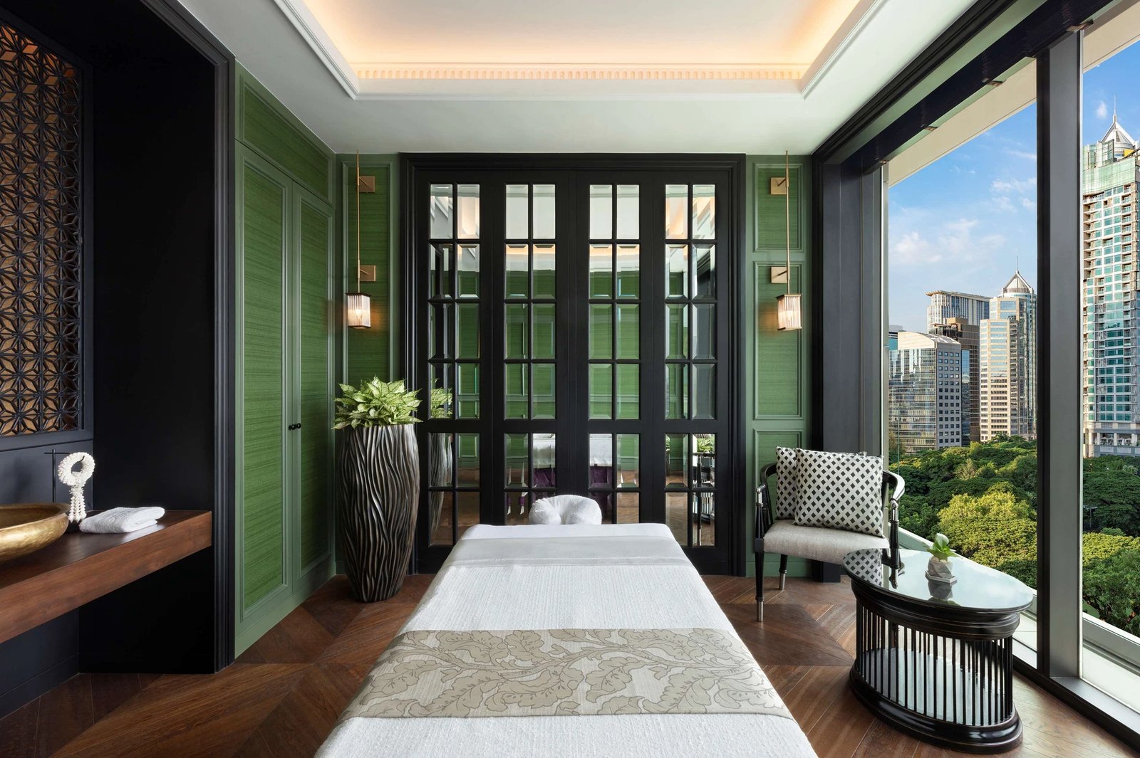 Sindhorn Kempinski Hotel — rooms