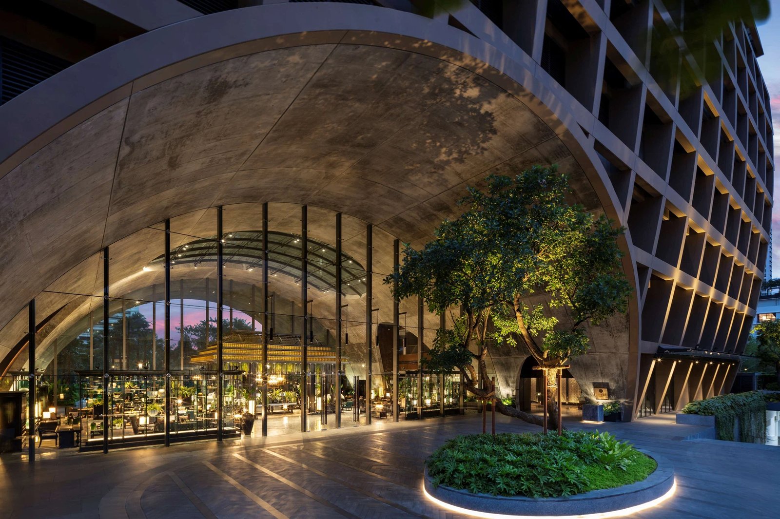 Sindhorn Kempinski Hotel