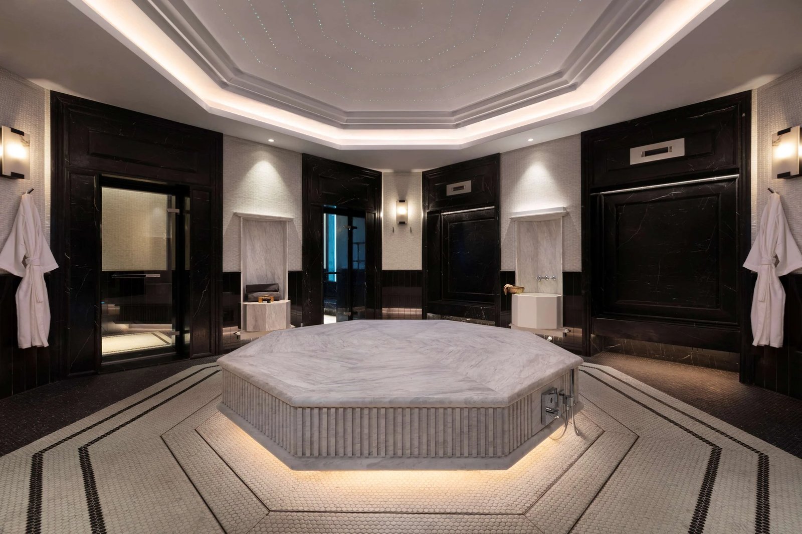 Sindhorn Kempinski Hotel — wellness