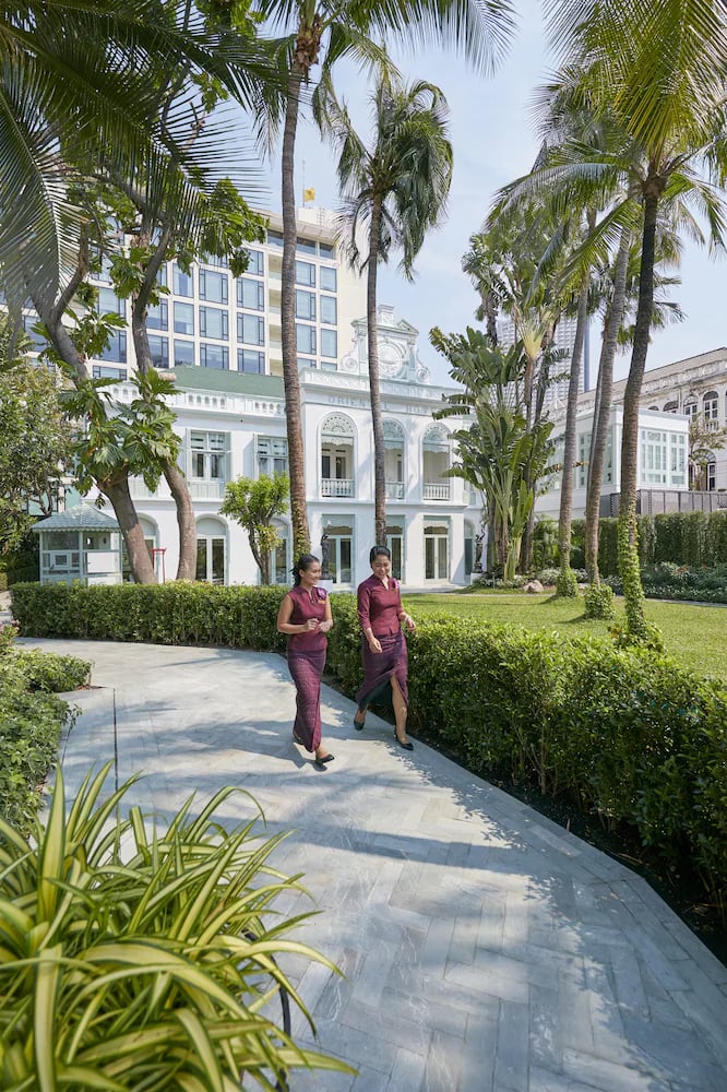 Mandarin Oriental, Bangkok — backstory