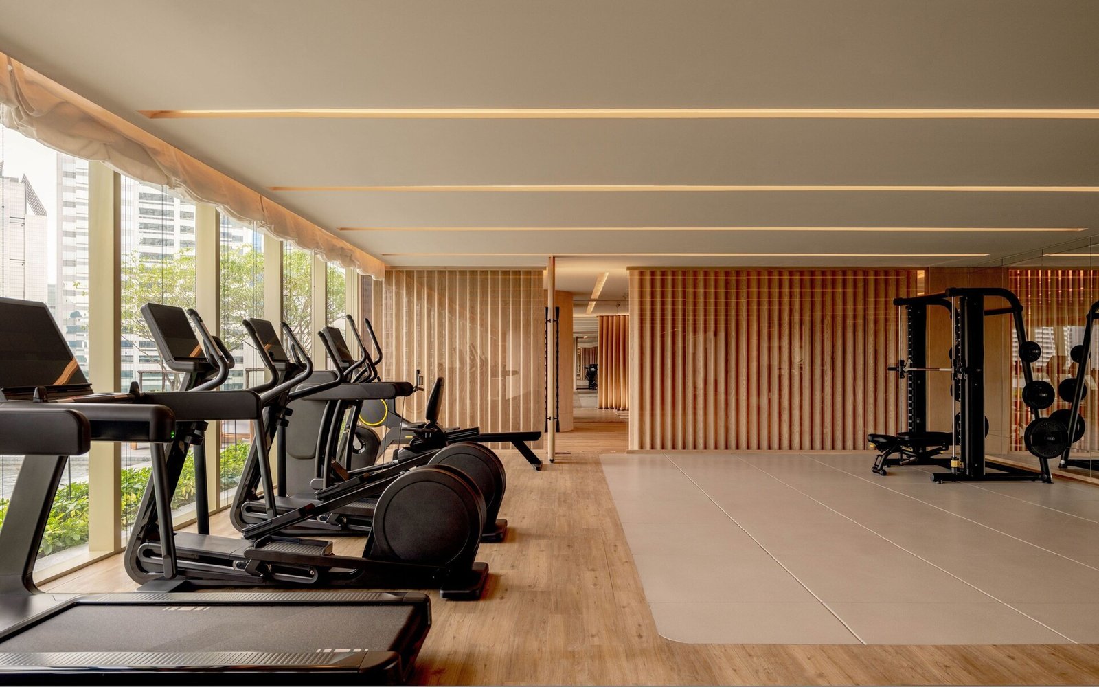 Dusit Thani Bangkok Hotel — wellness
