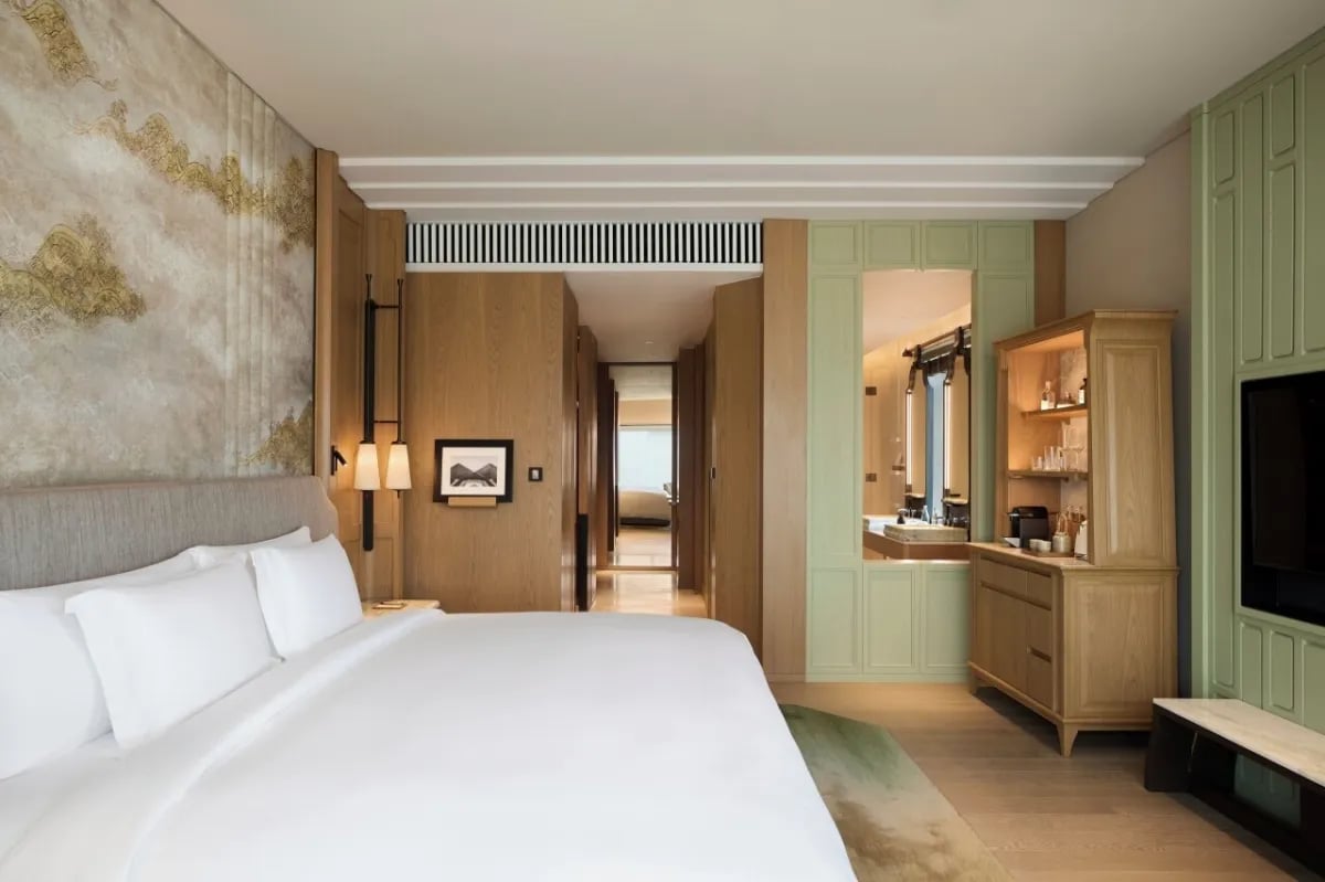 Dusit Thani Bangkok Hotel — rooms