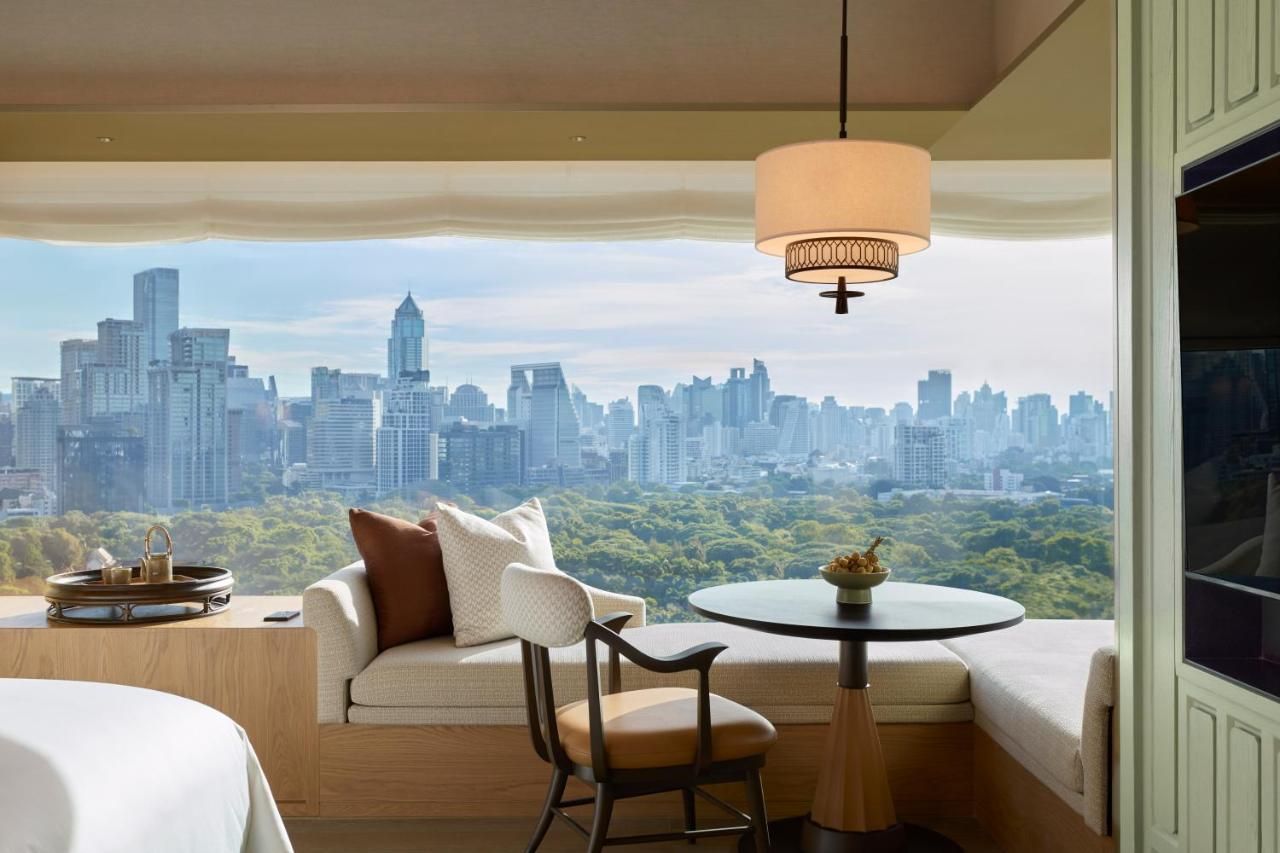 Dusit Thani Bangkok Hotel — rooms
