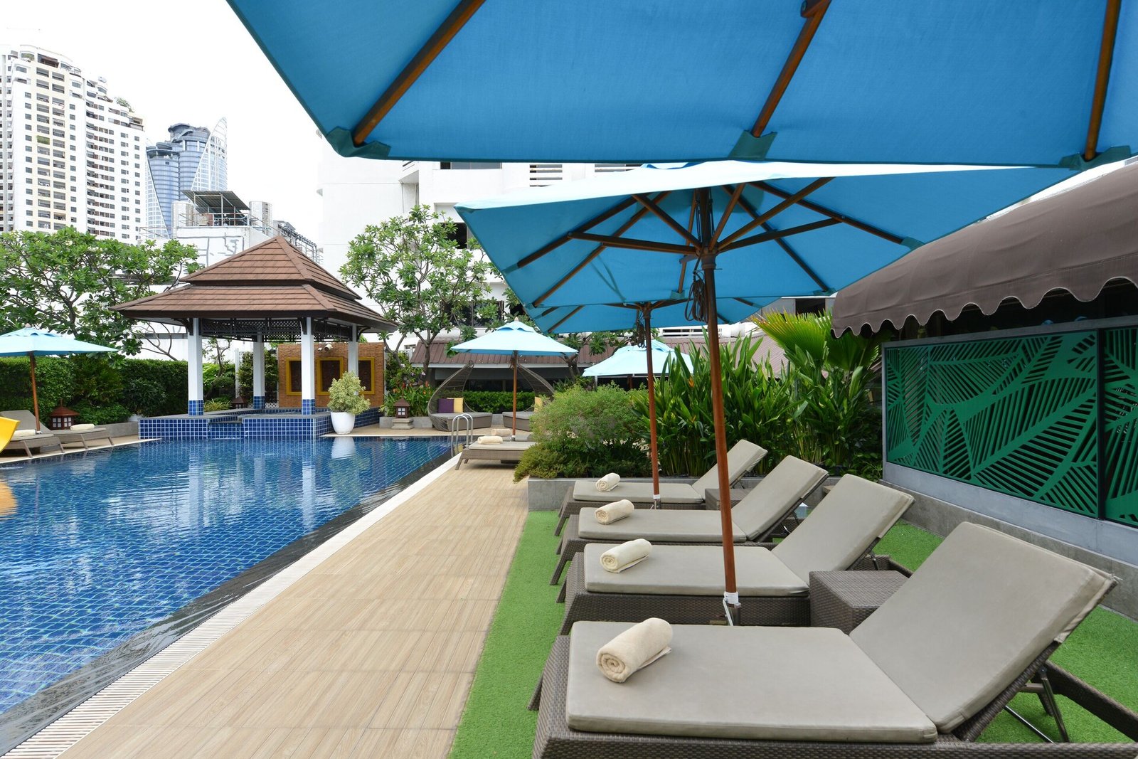 Centre Point Plus Hotel — wellness
