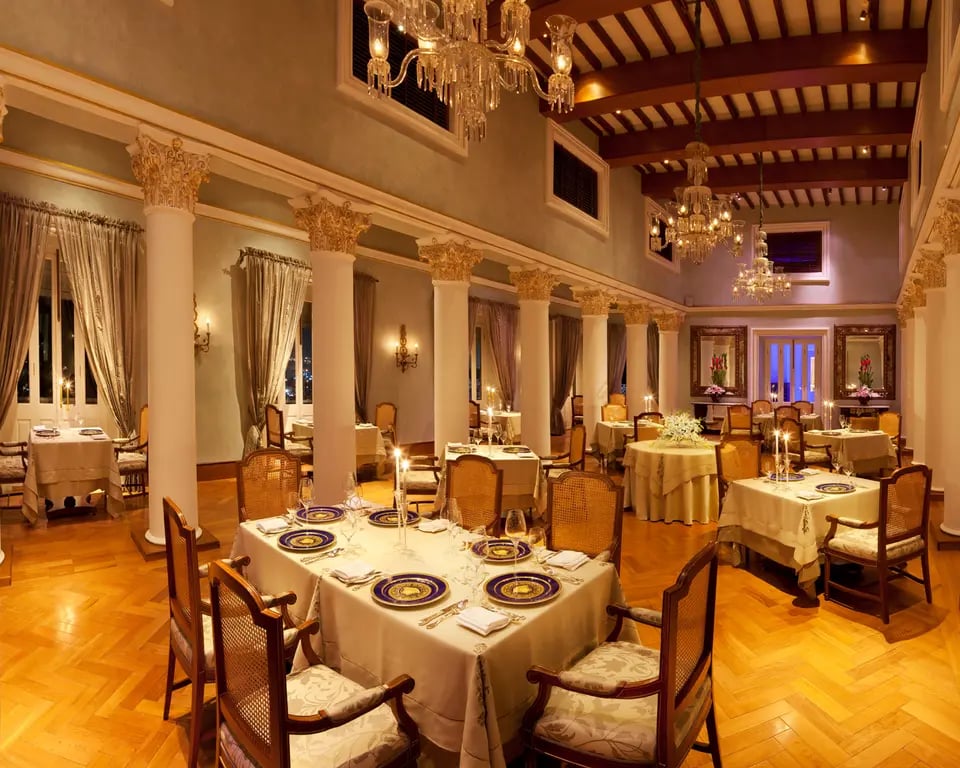 Taj Falaknuma Palace, Hyderabad, eat & drink