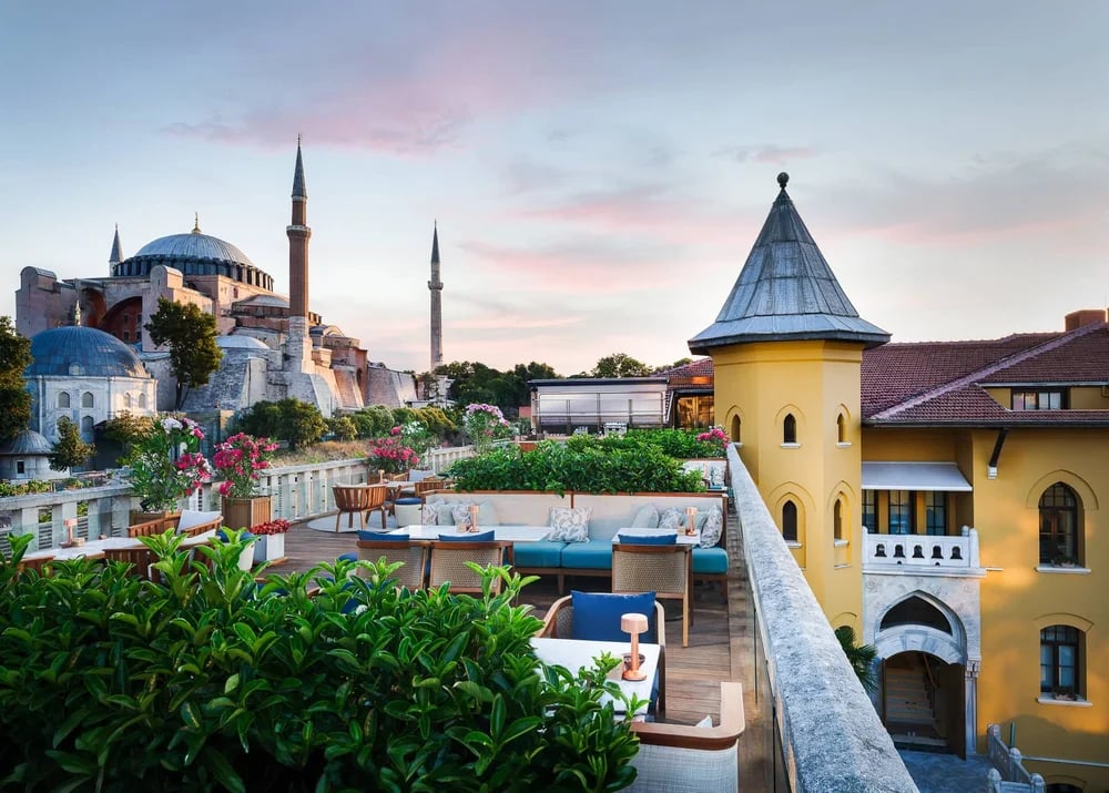 Four Seasons Hotel Istanbul At Sultanahmet, eat & drink
