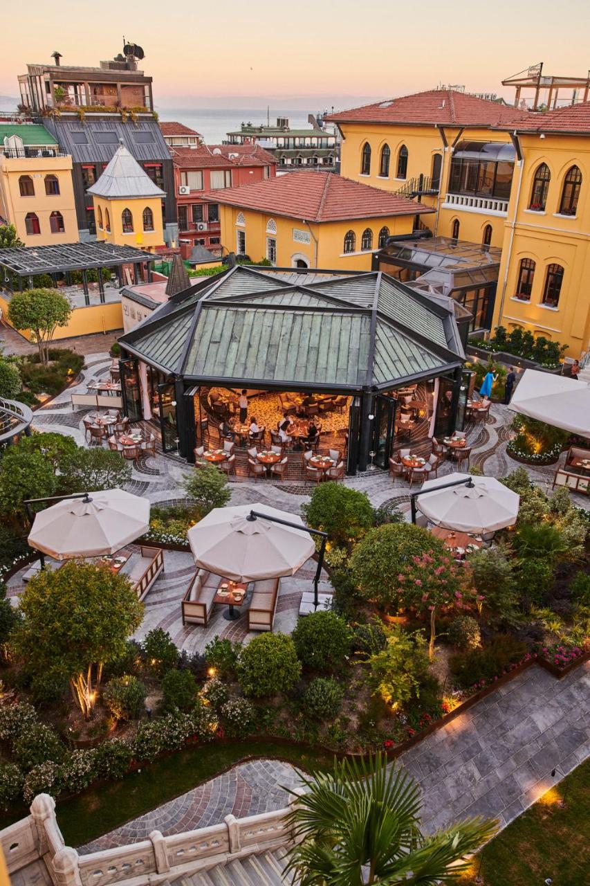 Four Seasons Hotel Istanbul At Sultanahmet, eat & drink
