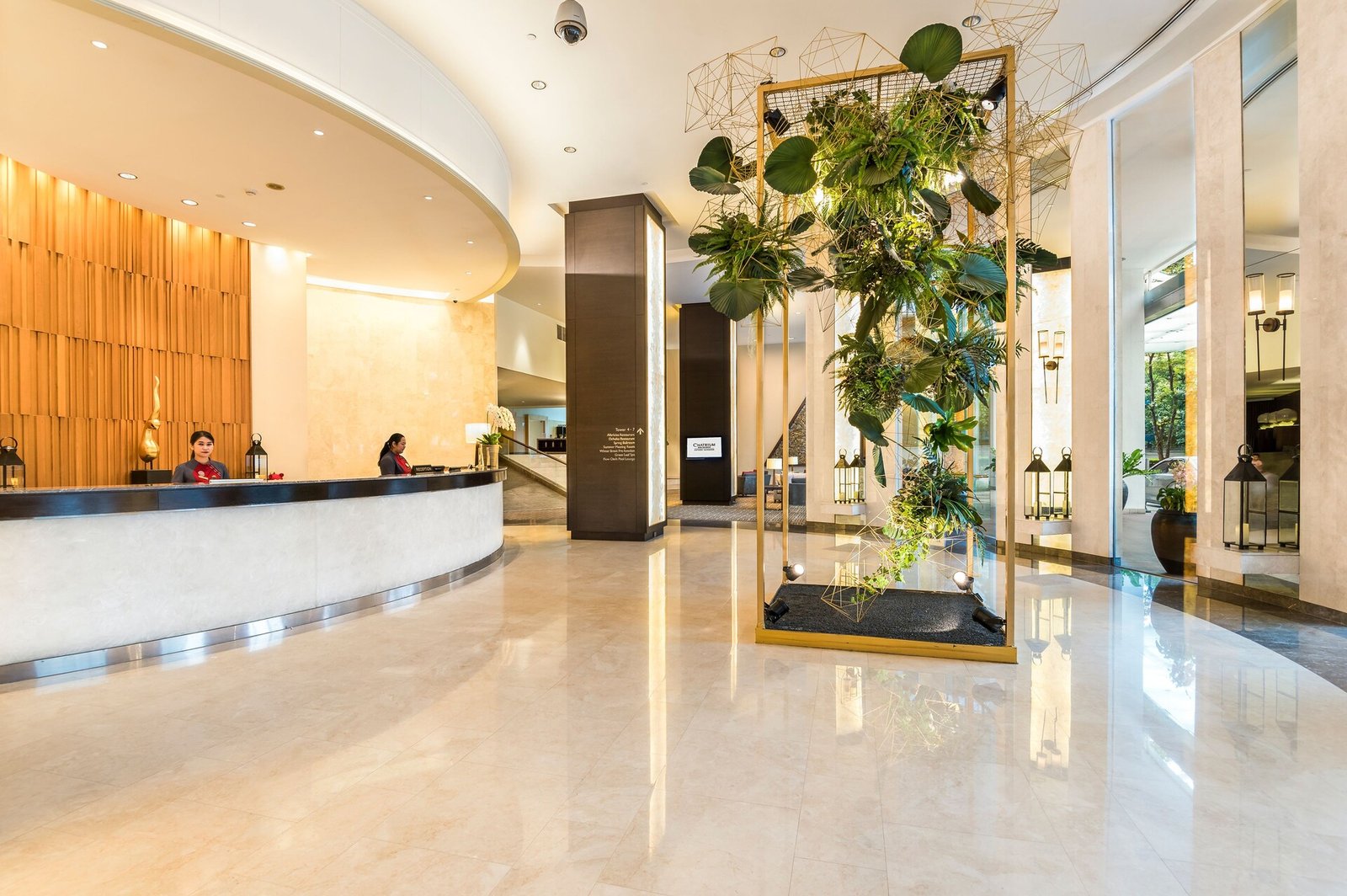 Chatrium Sathon Bangkok — vibe