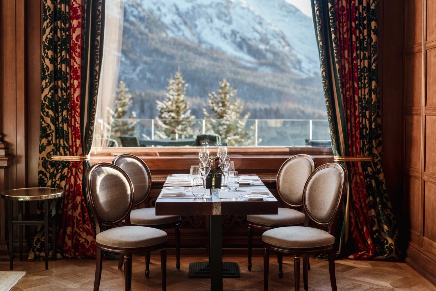 Carlton Hotel St. Moritz, eat & drink