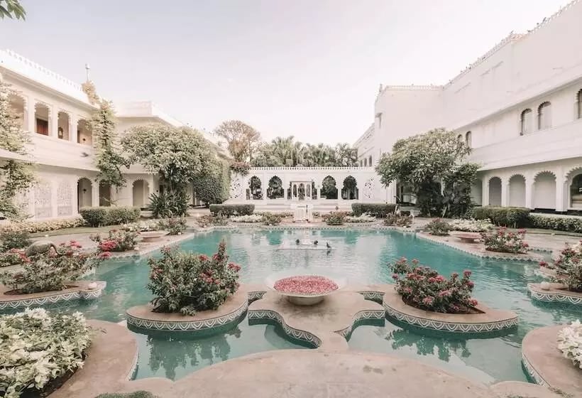 Taj Lake Palace, Udaipur, vibe