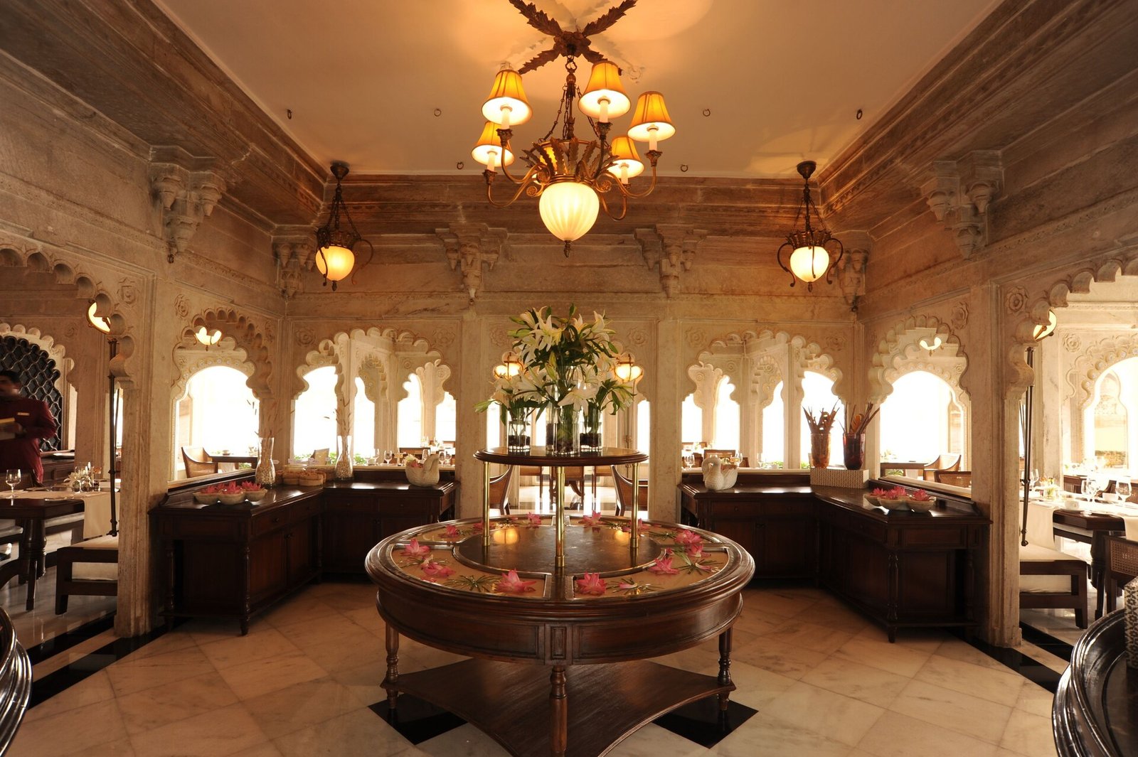 Taj Lake Palace, Udaipur, eat & drink