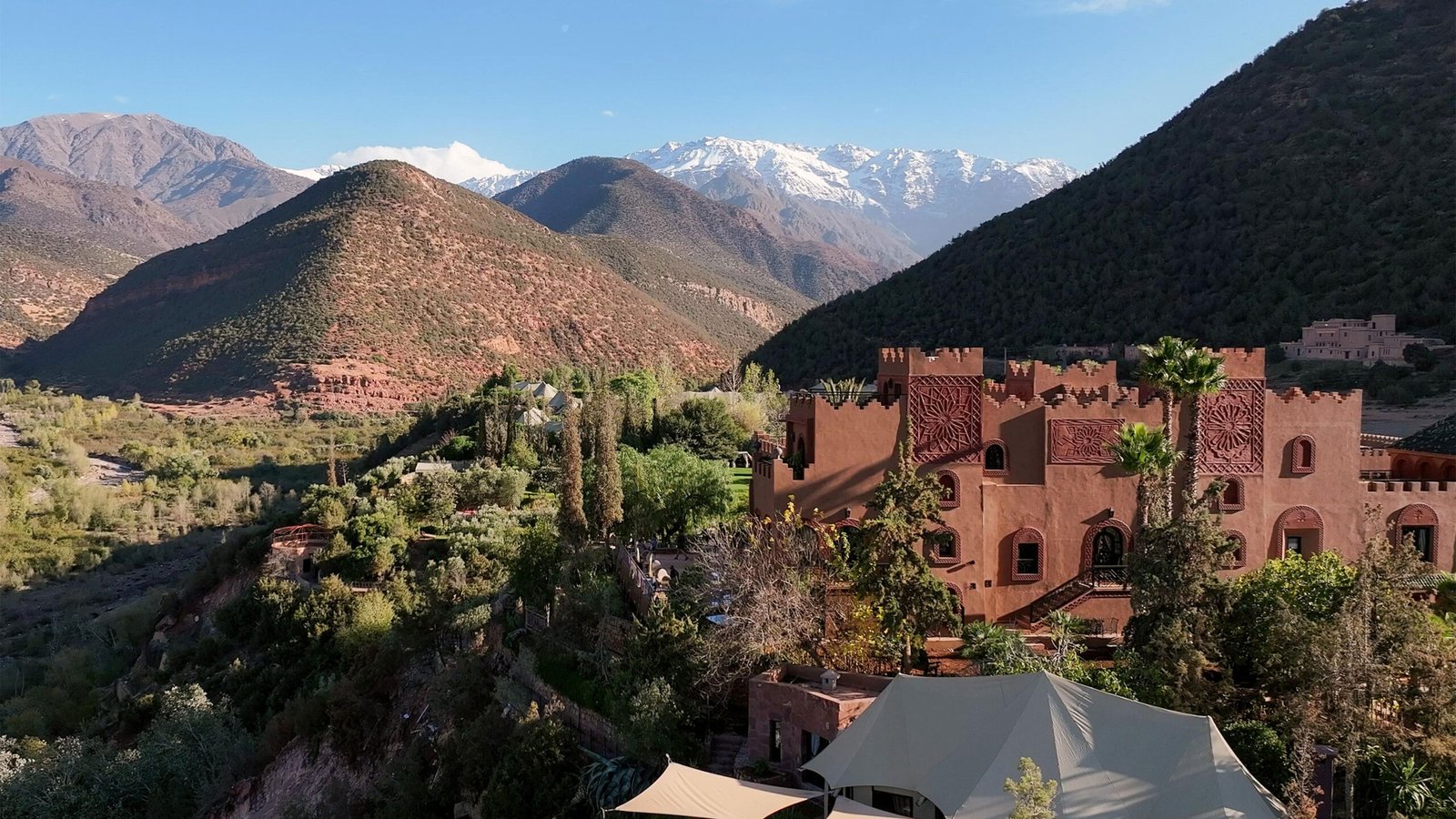 Kasbah Tamadot, backstory