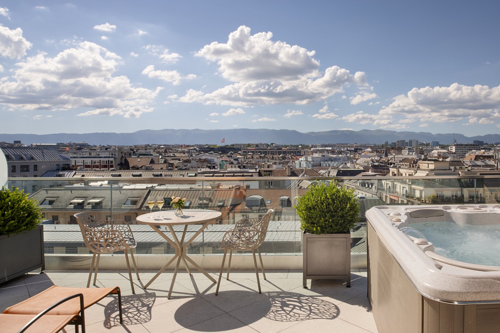 Beau-Rivage Genève, vibe