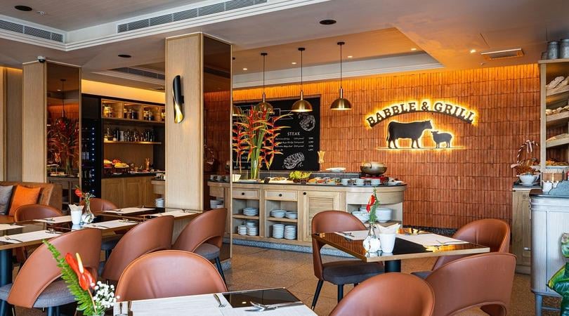 Riva Surya Bangkok, babble & grill