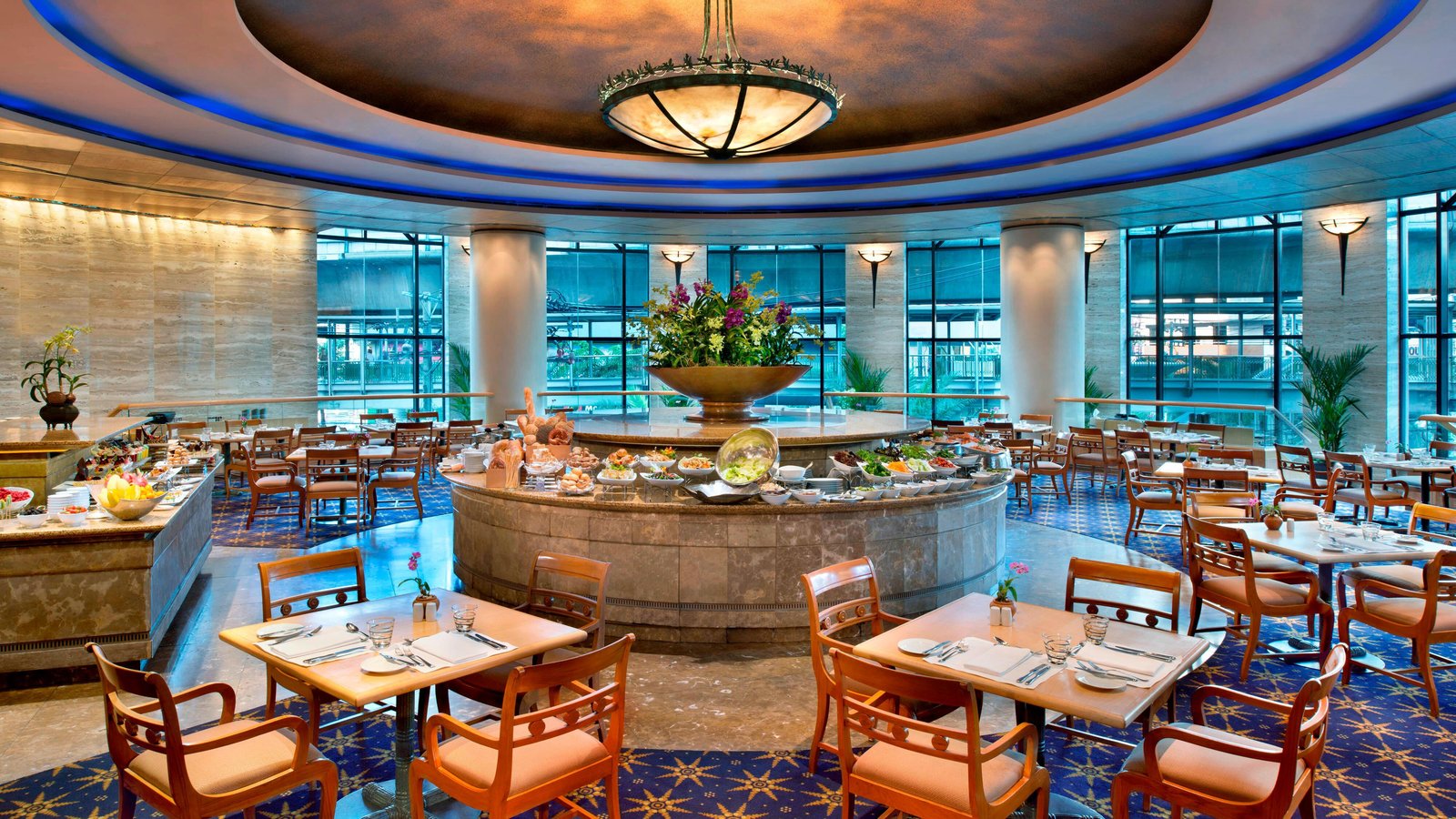 Sheraton Grande Sukhumvit — eat & drink