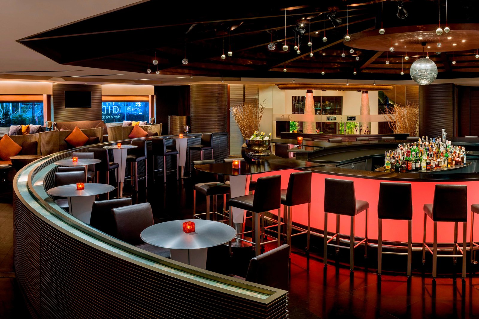 Sheraton Grande Sukhumvit, at the table