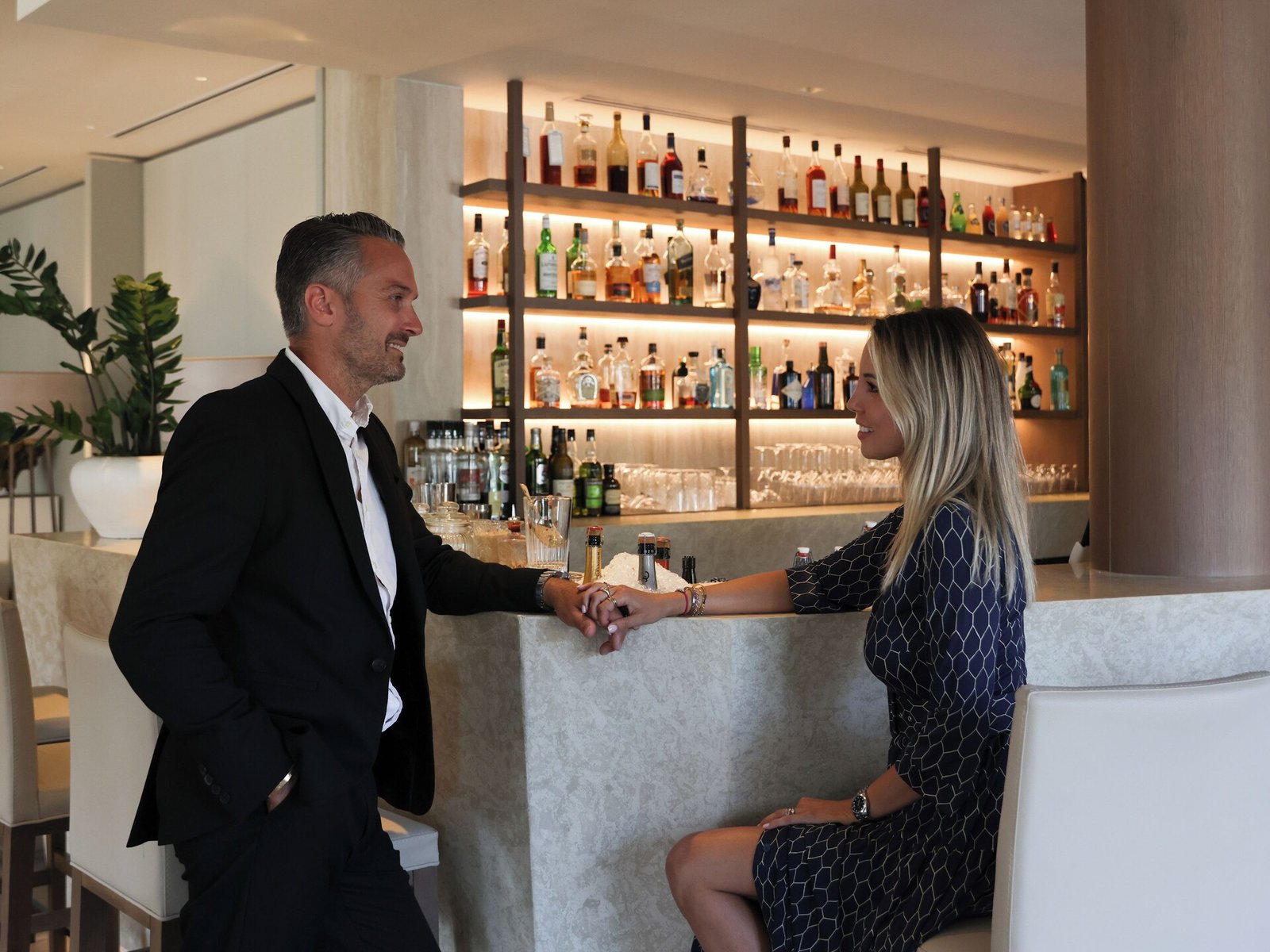 Hotel & Spa Du Castellet, at the table