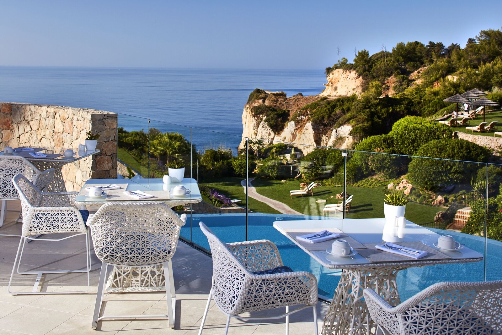 Vila Vita Parc, at the table