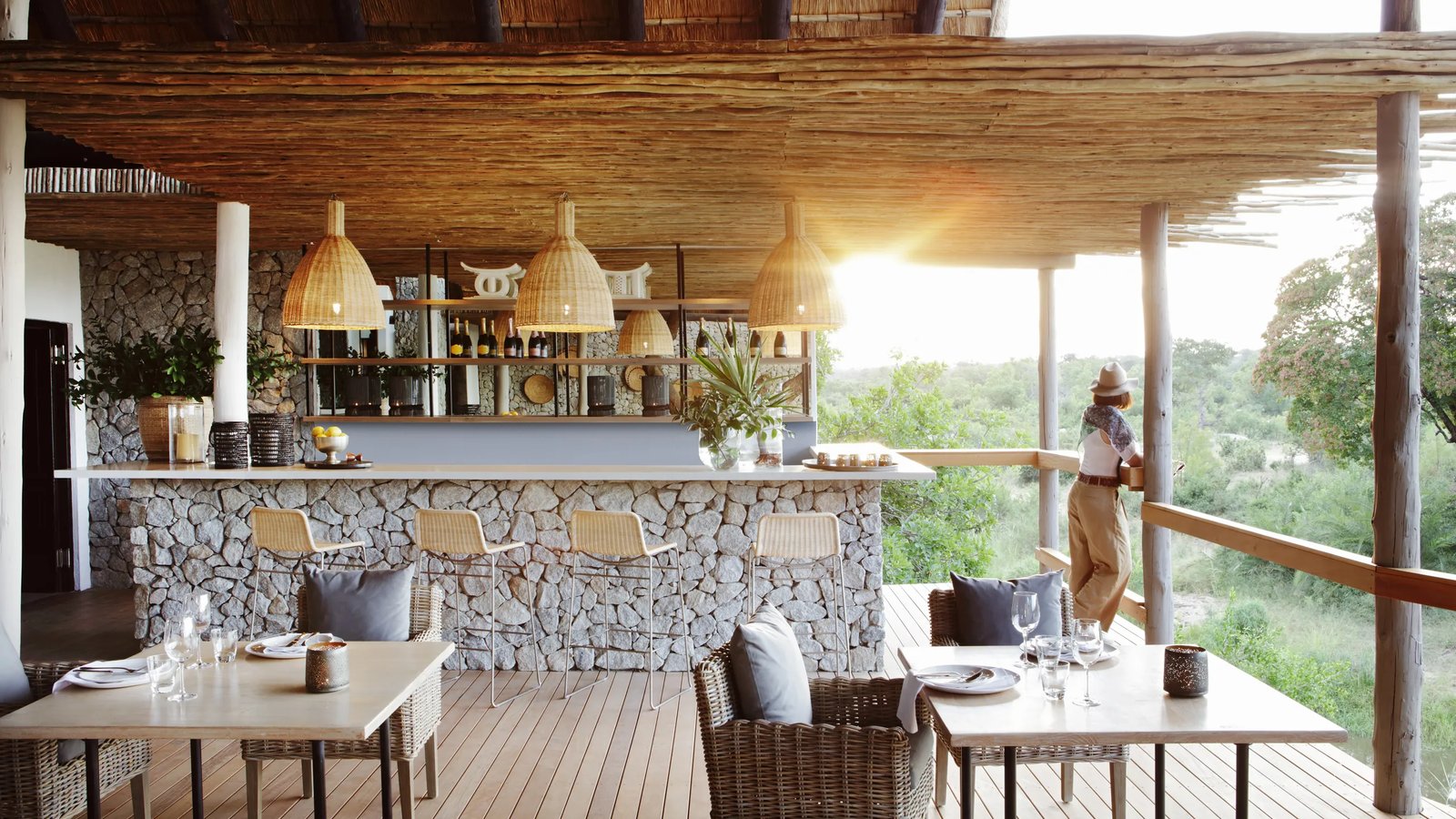 Londolozi Game Reserve, at the table