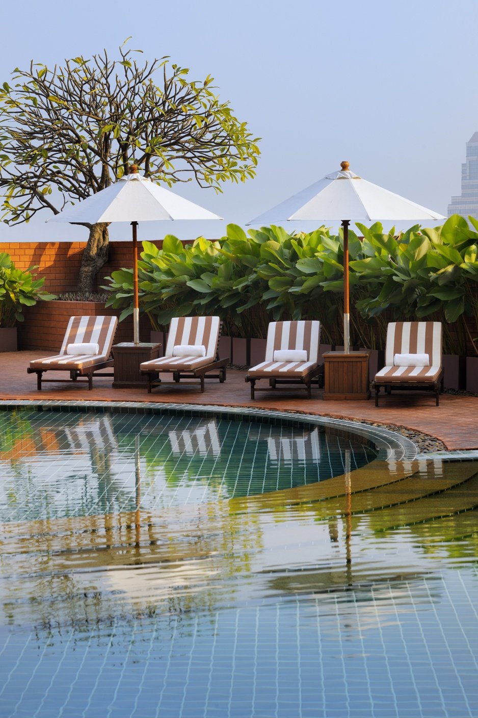 Lebua at State Tower, the pool
