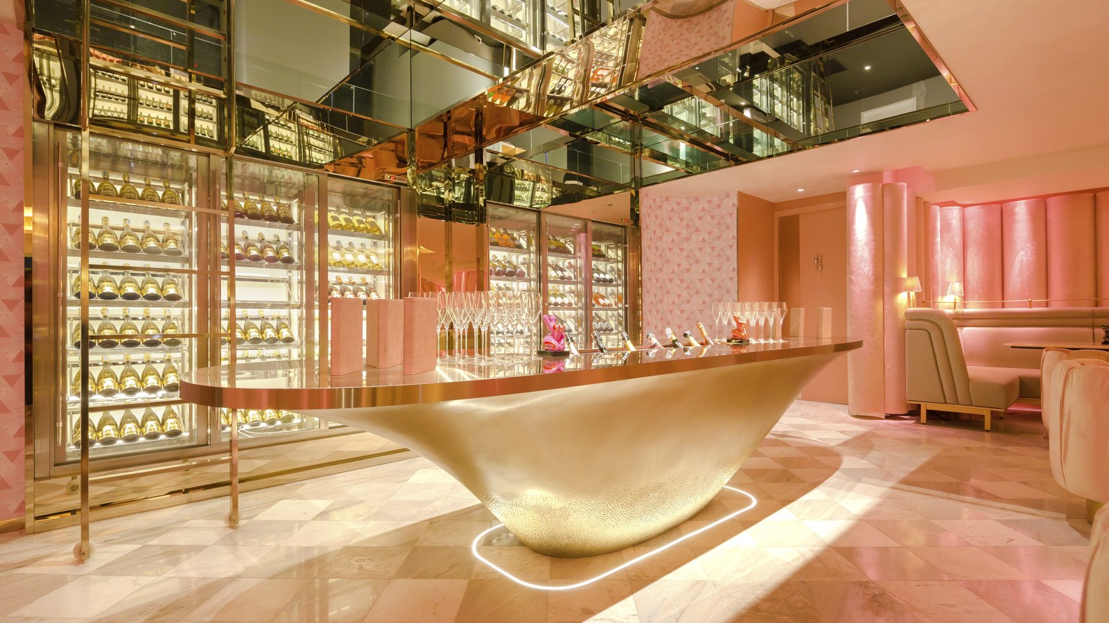 Lebua at State Tower — eat & drink