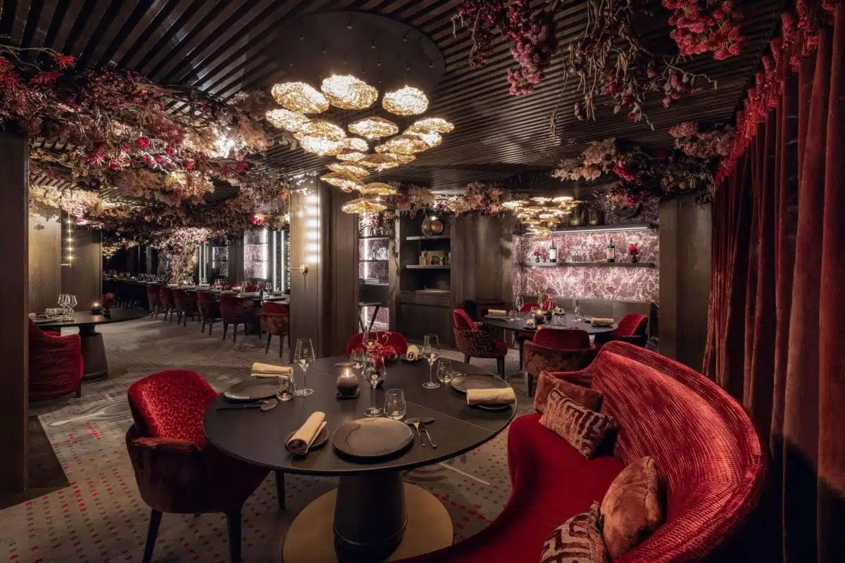Hotel Le K2 Palace, eat & drink