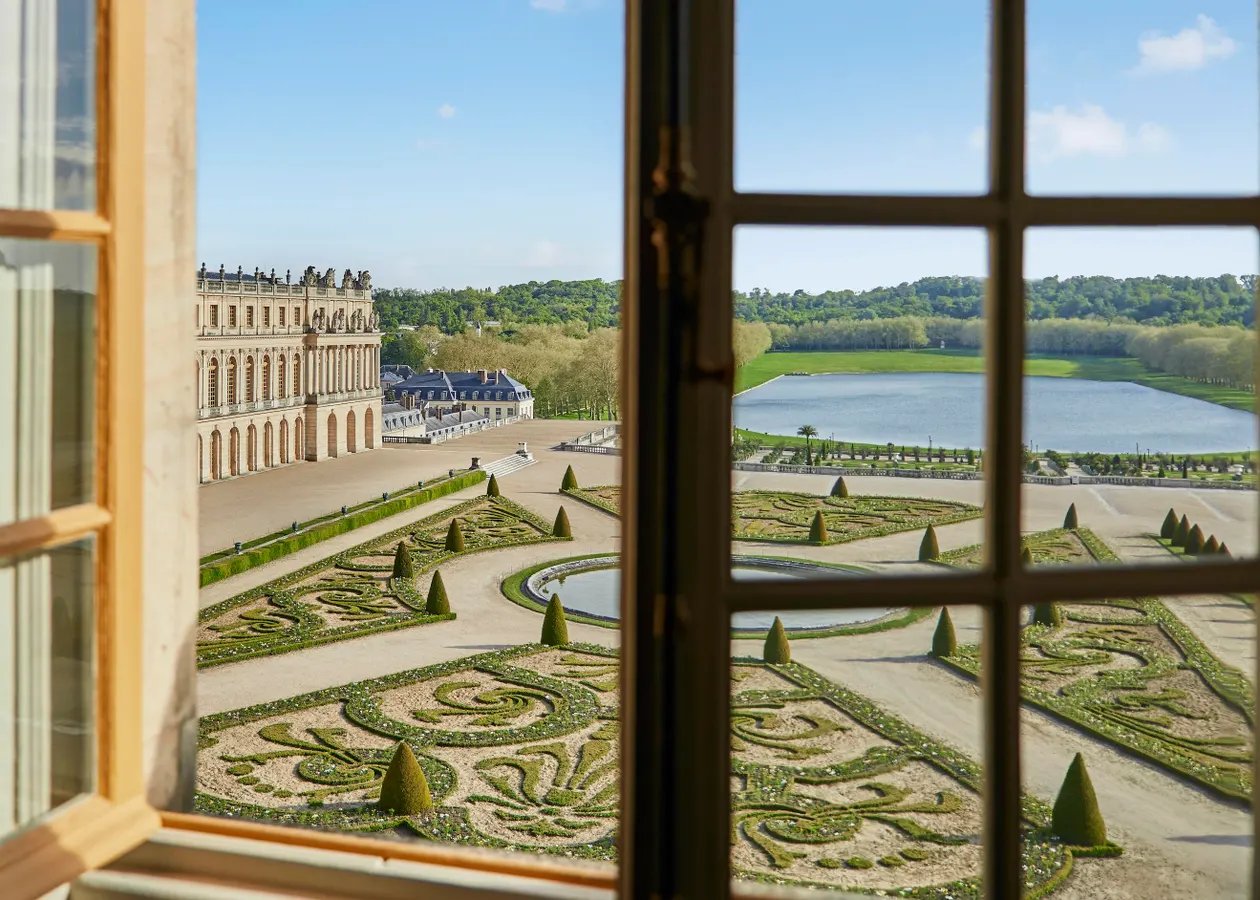 Airelles Château de Versailles, Le Grand Contrôle, vibe