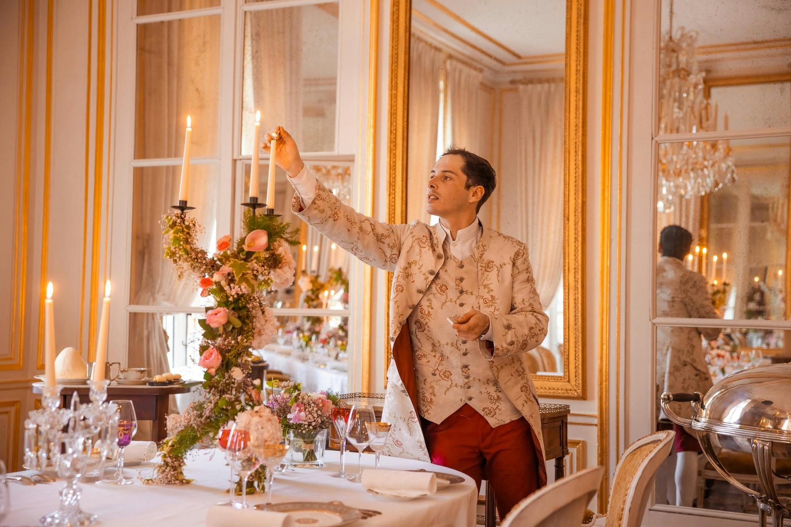 Airelles Château de Versailles, Le Grand Contrôle, eat & drink